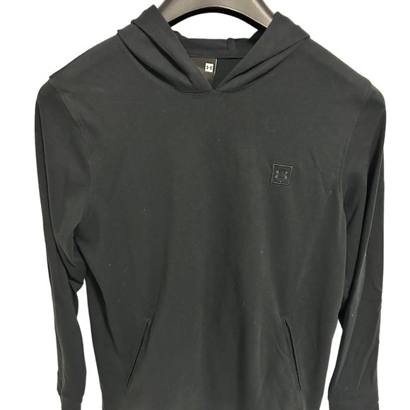 Under Armour Tops - Under Armour Womens Lightweight Hooded Pullover Sweatshirt Size Large Black